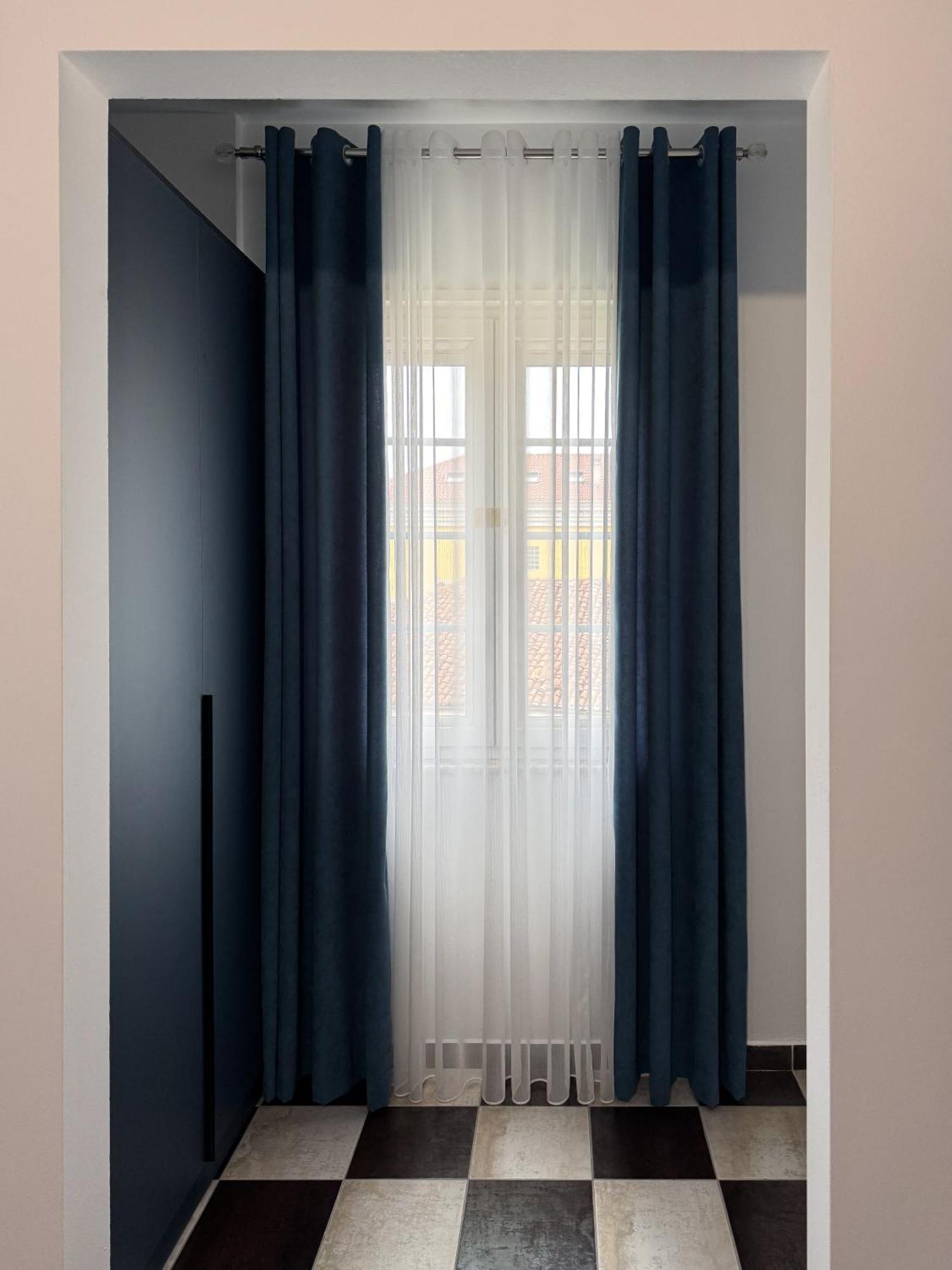Marina Apartment - The Ocean Heart Of Shkodra エクステリア 写真