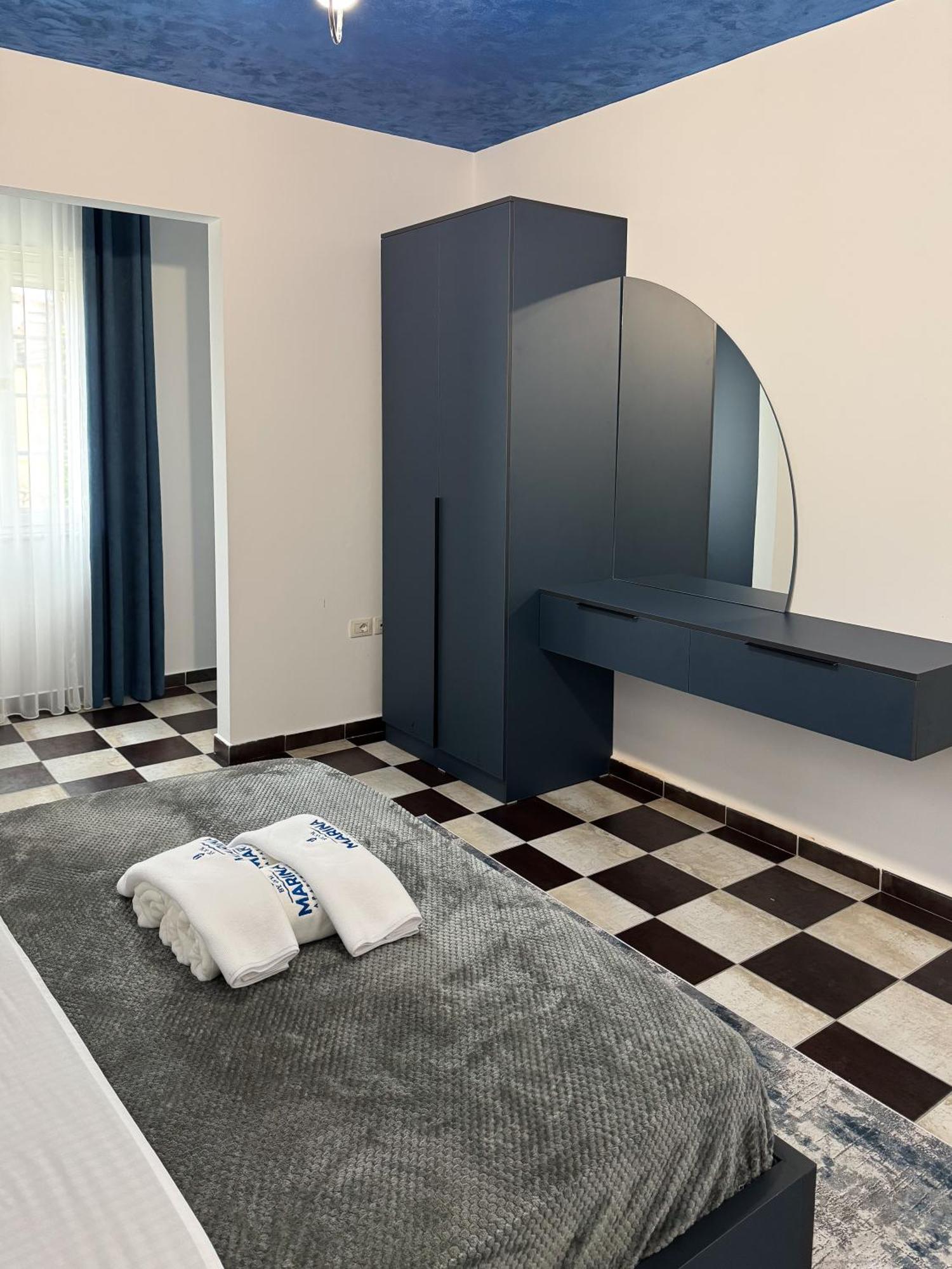 Marina Apartment - The Ocean Heart Of Shkodra エクステリア 写真